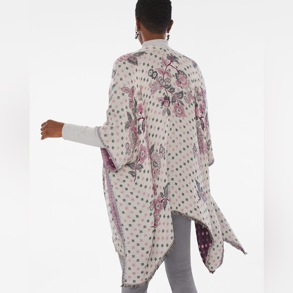 Chico's Reversible Pink-White Floral Medallion Ruana Wrap Open Cardigan NWT OS - Picture 2 of 11